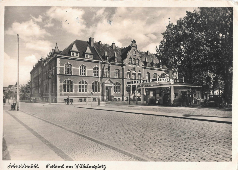 Wilhelmsplatz Postamt